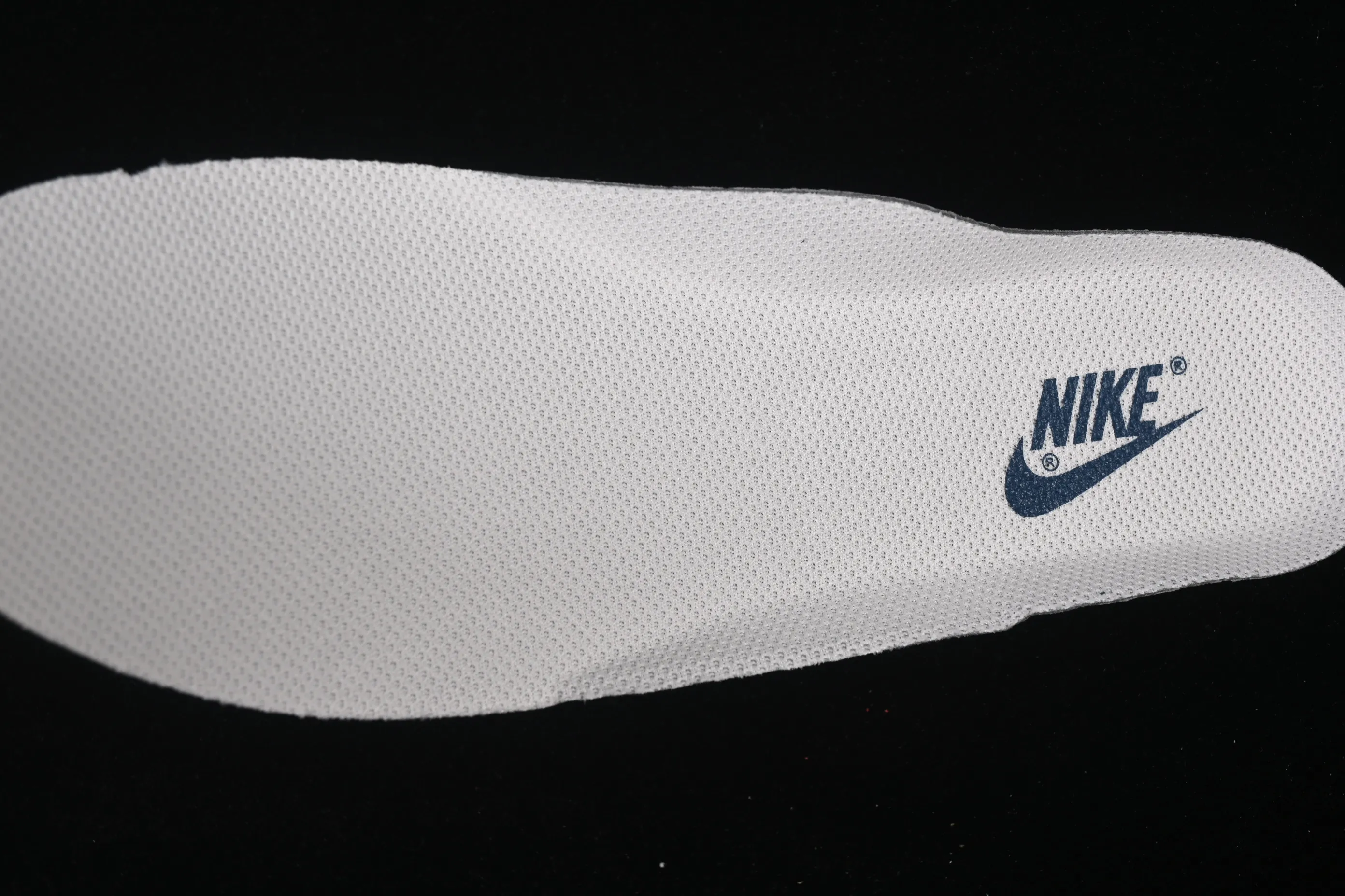 All categories Nk Air Force 1 Air Force series Nk Air Force 1 Low Air Force low top Nike Air Force 1'07 Low LV co-branded dark blue classic presbyopia Air Force 1 low top casual sneakers HH7518-078
